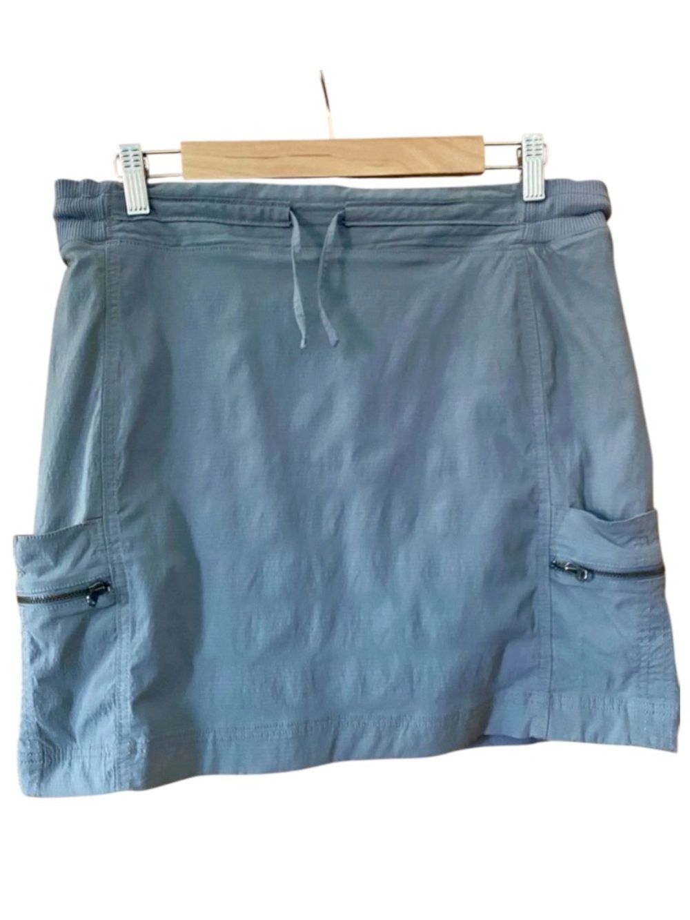Athleta Gray Utility Cargo Skort Size 14 Hiking Travel Zip Pockets